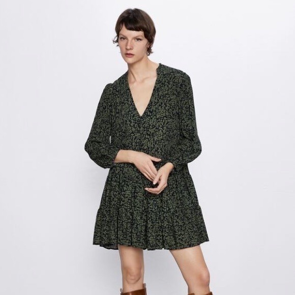 Zara Dresses & Skirts - Zara Green Floral Print Mini Dress Long Sleeve V Neck Tiered Flowy S